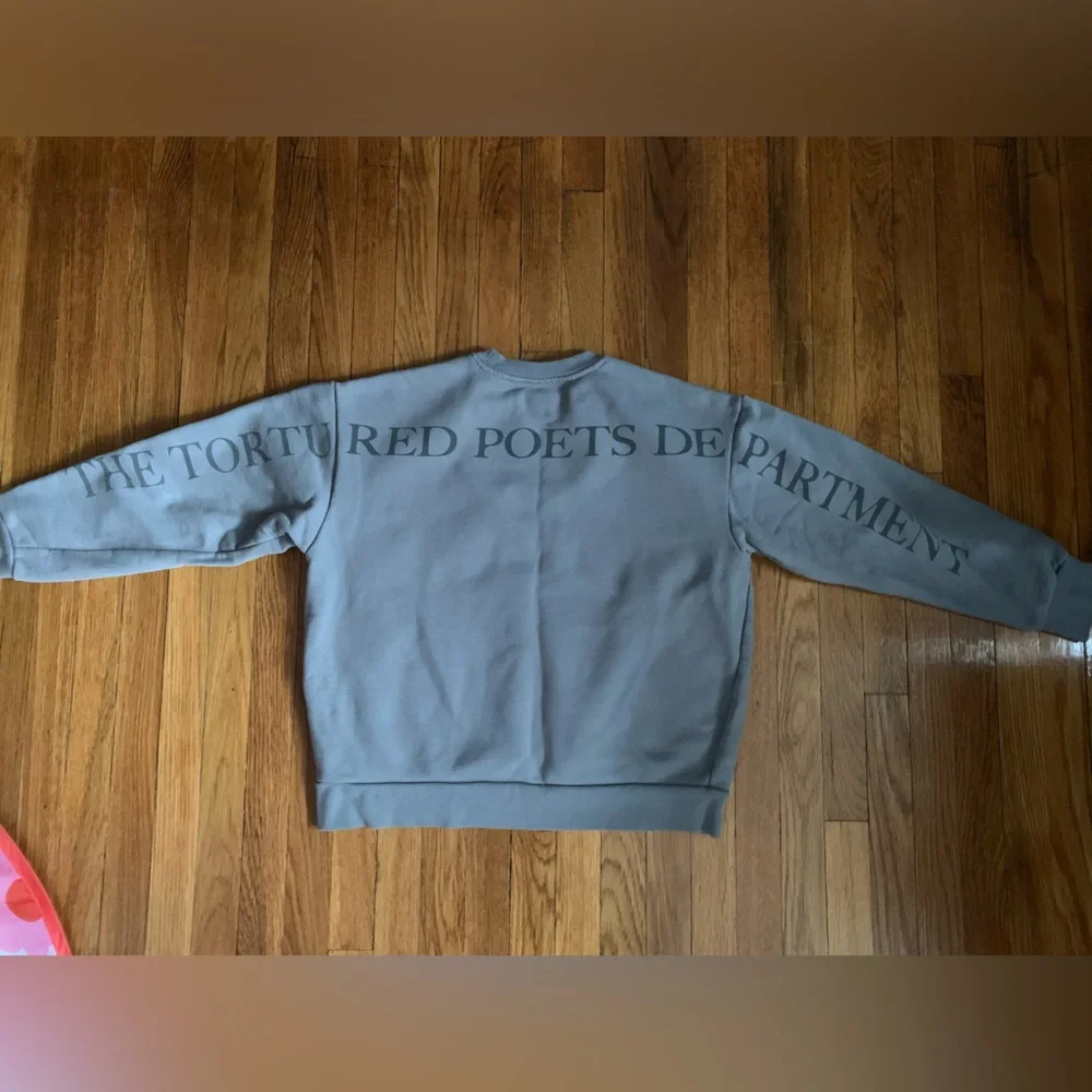 Taylor Swift The Tortured Poets Department TTPD gray fortnight sweatshirt size L - Picture 3 of 3